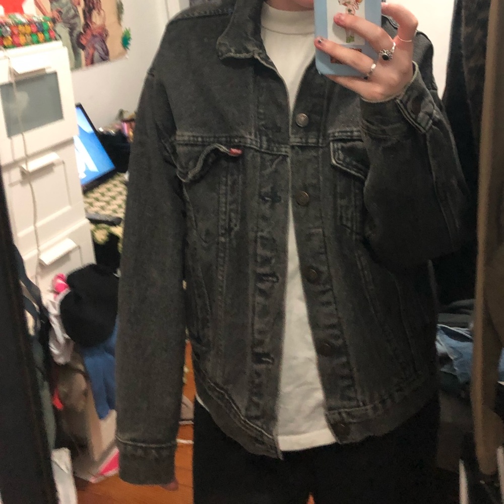Grey Levi’s Denim Jacket